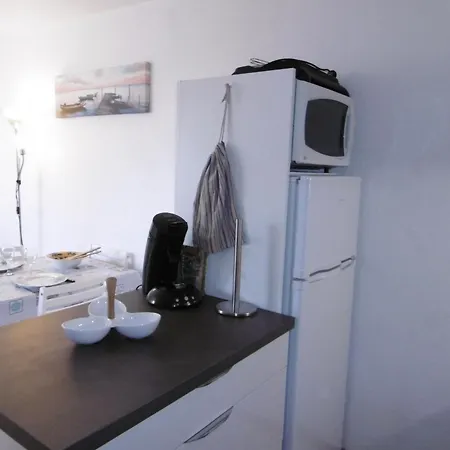 Διαμέρισμα Saint-pierre-la-mer - T2 Cosy - Wifi - Parking Prive - A Pied - Fr-1-795-1 *