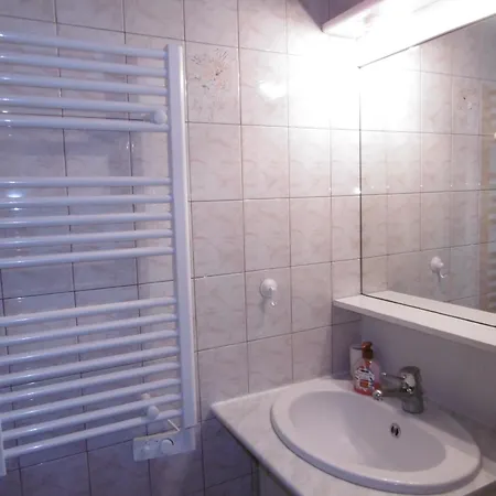 Saint-pierre-la-mer - T2 Cosy - Wifi - Parking Prive - A Pied - Fr-1-795-1 Apartmán Fleury (Aude)