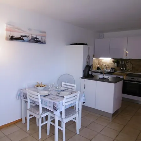 Saint-pierre-la-mer - T2 Cosy - Wifi - Parking Prive - A Pied - Fr-1-795-1 Διαμέρισμα