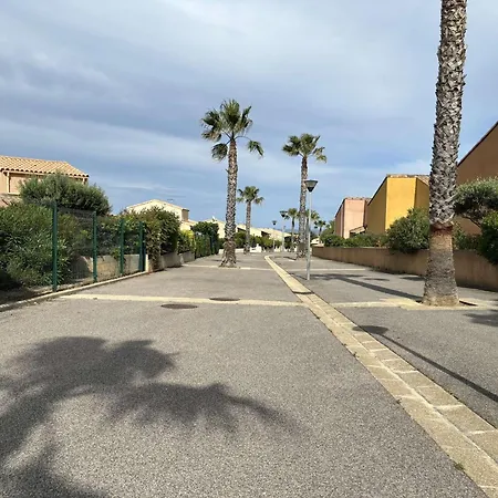 Saint-pierre-la-mer - T2 Cosy - Wifi - Parking Prive - A Pied - Fr-1-795-1